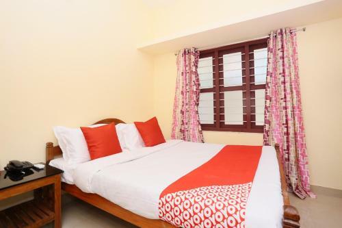 Hostal Room In Apartment - Peace Rooms Trivandrum