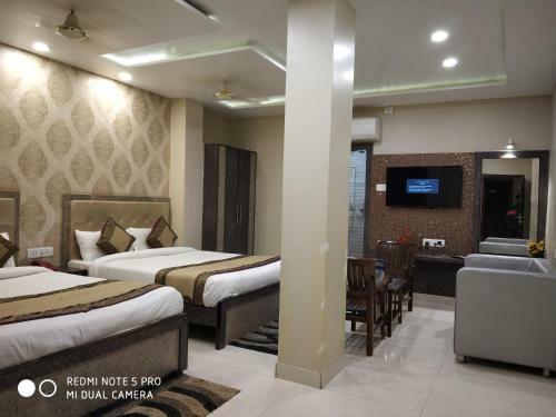 Hotel Aadesh Palace