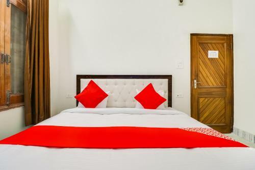 Oyo 65521 Hotel Prashansha Palace