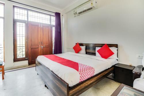 Hotel Oyo Flagship 76984 Swastik Residence