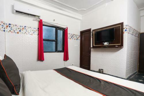 Collection O 50240 Hotel Balram
