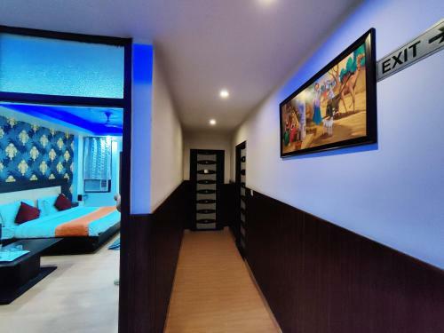 Hotel Noida Saffron