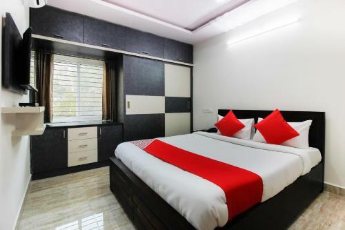 Hotel Oyo 42887 Tenneti Towers
