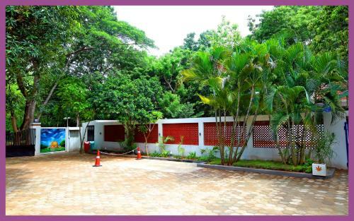Hotel G G Resorts