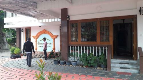 Hotel Spice Mount Heritage Resort