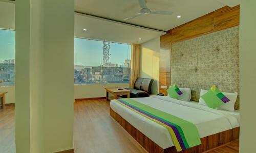 Treebo Trend Hotel Black Diamond