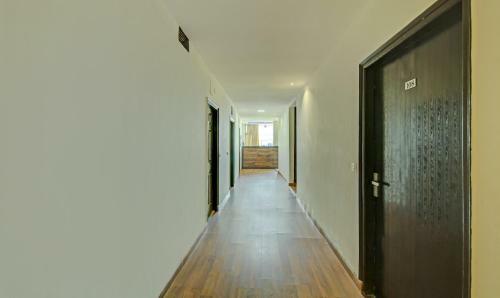 Treebo Trend Hotel Black Diamond