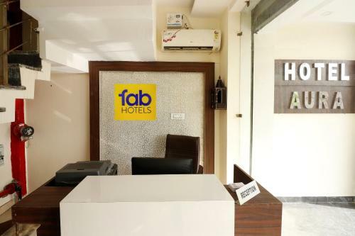 Fabhotel Aura