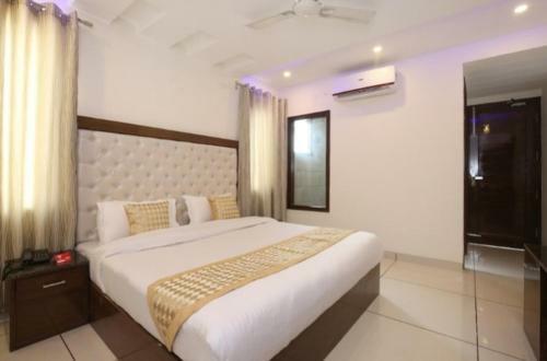 Hotel Silver Palm