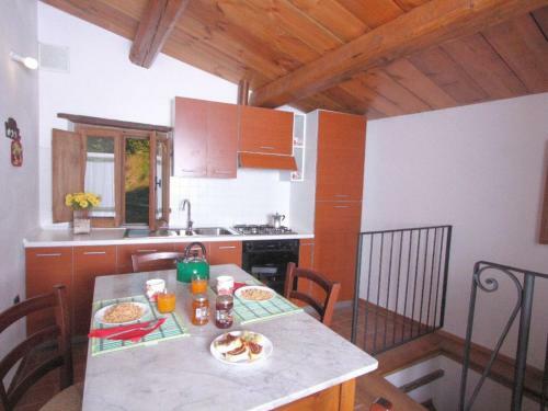 Lovely Holday Home In Acqualagna With Garden