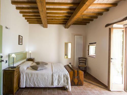 Lovely Holday Home In Acqualagna With Garden