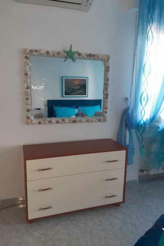 Apartamento Elegante Bilocale Vicino Alla Spiaggia