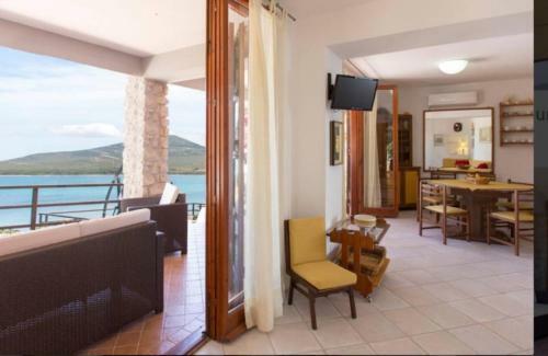 Alghero, Porto Conte Villa Flavia Direttamente Sul Mare Per 6 Persone