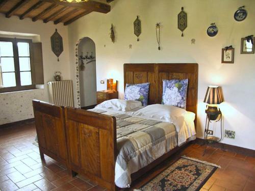San Gimignanello Villa Sleeps 35 With Pool And Wifi