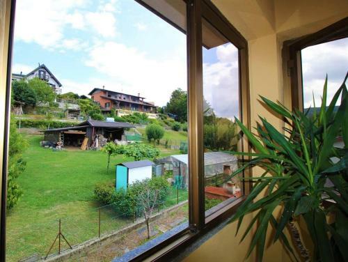 Uncle Enrys House - Family House