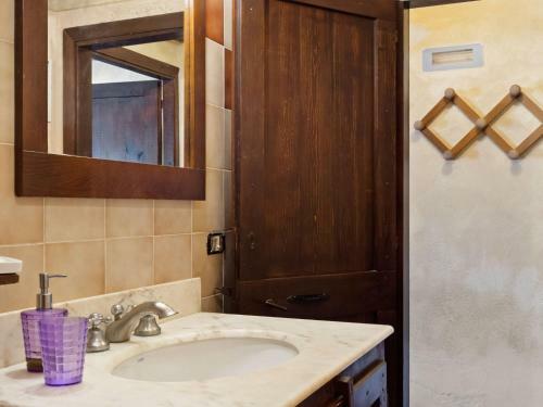Captivating Apartment In Assisi With Swimming Pool