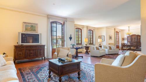 Villa Fiorentini 10