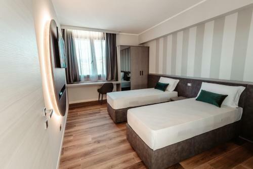 Aparthotel Prada' Home Eco Suites