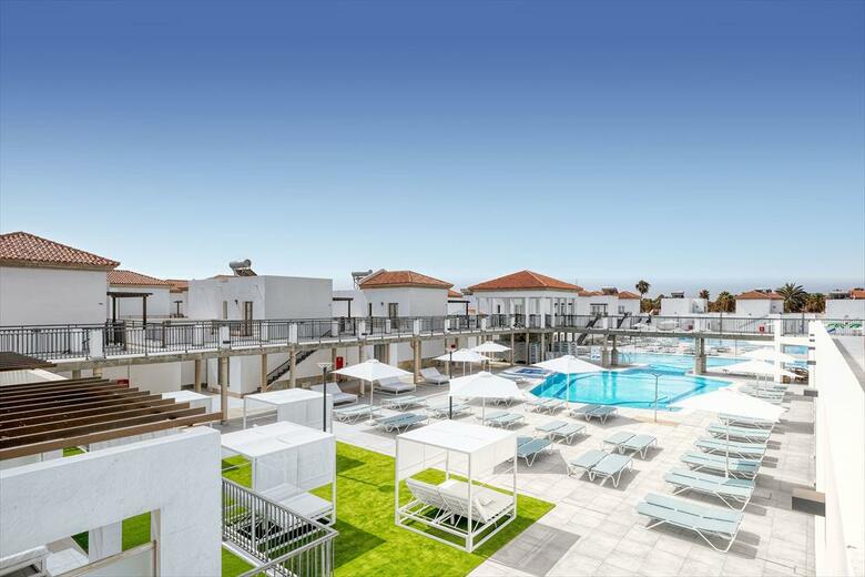 Hotel Broncemar Beach Suites