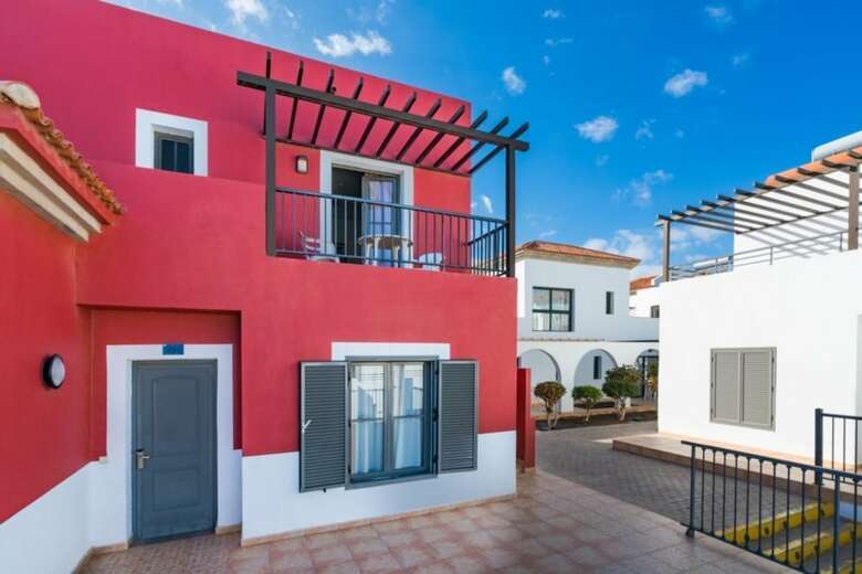 Hotel Broncemar Beach Suites