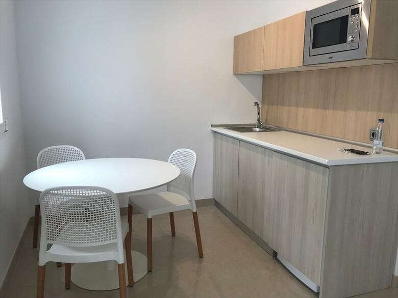 Hotel Broncemar Beach Suites