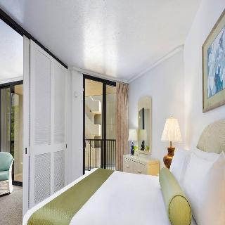 Hotel Aston Kona By The Sea