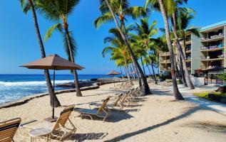 Hotel Aston Kona By The Sea