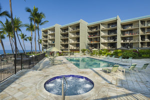 Hotel Aston Kona By The Sea