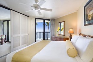 Hotel Aston Kona By The Sea