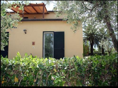 Lovely Holiday Home In Bibbona With Barbecue