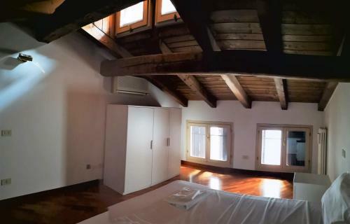 Farolfi Apartments Pepoli