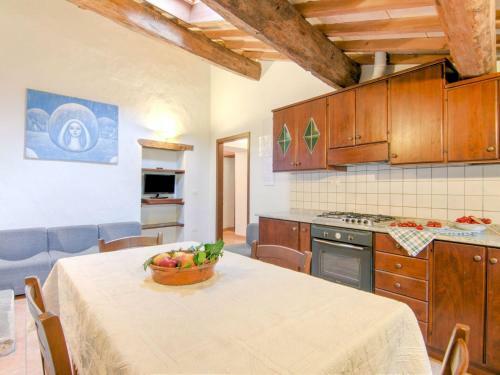 Fascinating Apartment In Borgo Pace With Barbecue