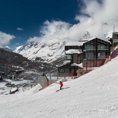 Bergman Mountain Hotel