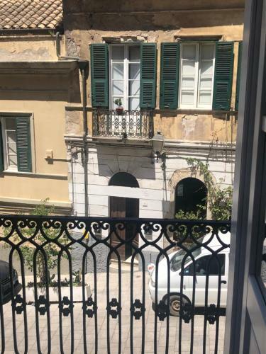 Hostal Casa Min� Santa Chiara