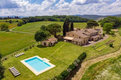 Podere Maiano - Private Pool Villa With Spa