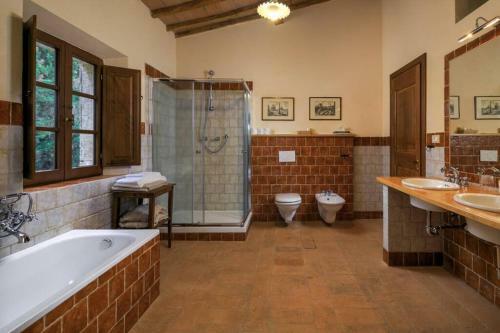 Podere Maiano - Private Pool Villa With Spa