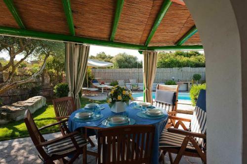 Villa Con Piscina 200 Mt Dalla Piaggia 10 Persone