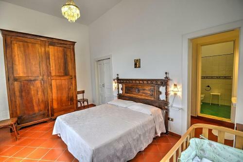 Calvanico Villa Sleeps 12 Air Con Wifi