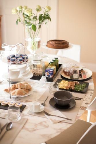 Hostal Gmarconi Suites 136
