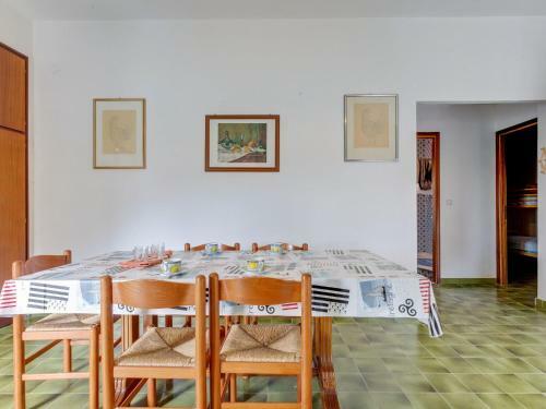 Comfortable Apartment In Castellamare Del Golfo With Balcony