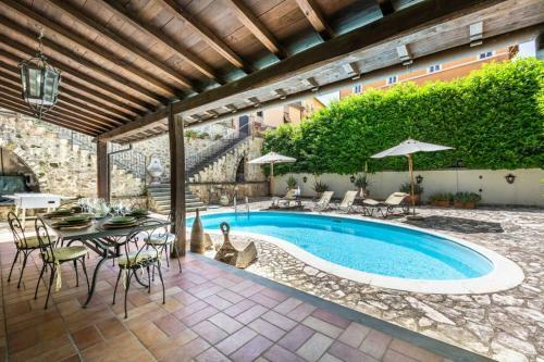 Casa Con Piscina Tra Borgo E Campagna