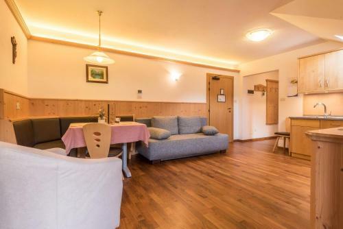 Apartamento Trocker Kastelruth Ferienwohnung 10