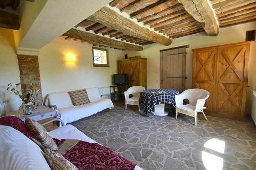Castiglione Del Lago Villa Sleeps 6 Pool Wifi