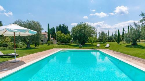 Villa Santo Stefano 10