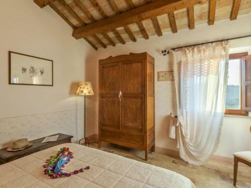 Ravishing Holiday Home In Fermo With Private Swimming Pool