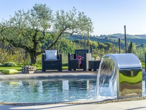 Ravishing Holiday Home In Fermo With Private Swimming Pool