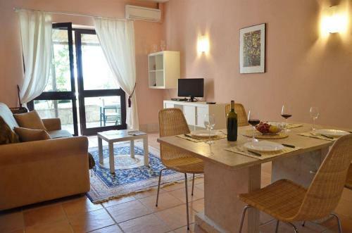 Villa Sestuccia Cantina