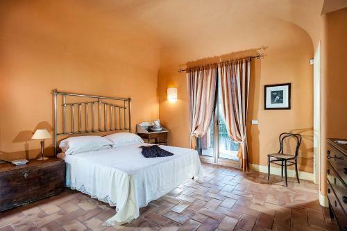L'addolorata Villa Sleeps 10 Pool Air Con Wifi