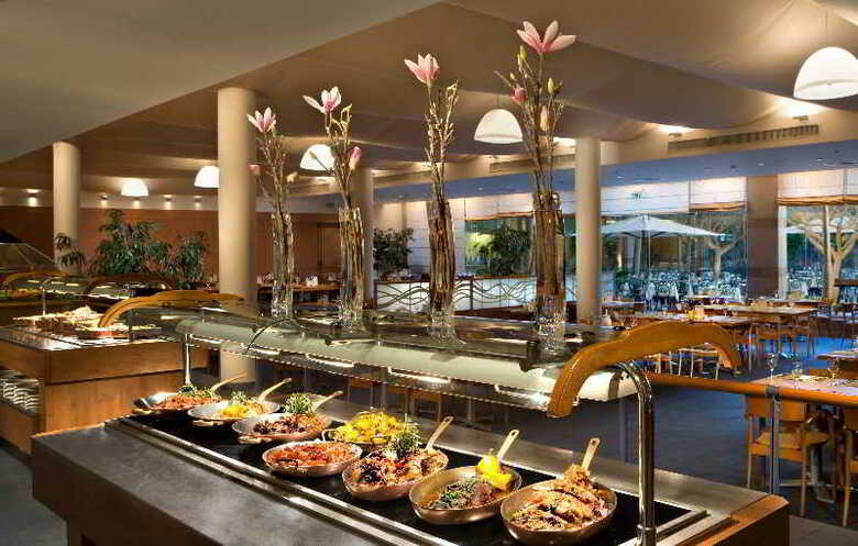 Isrotel Royal Garden All-suites Hotel