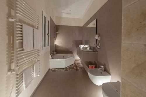 Hostal Meteoron Luxury Rooms